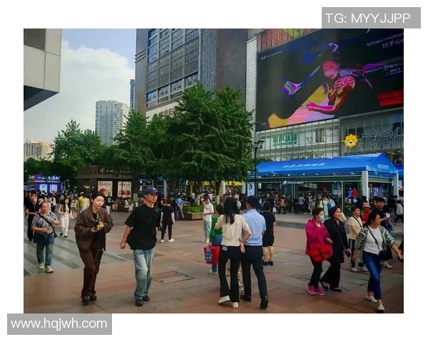 步行者在城市生活中的独特角色与挑战：探索步行文化与可持续发展之间的关系