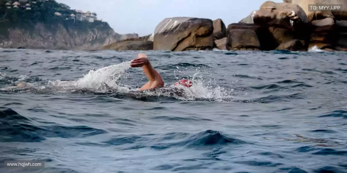 👕限量潮品，实力见证！用细节诠释你对体育的极致追求！